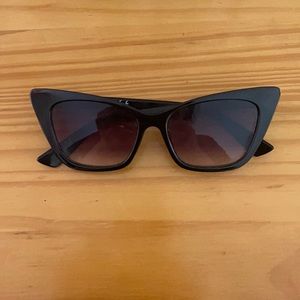 Black cat eye shades